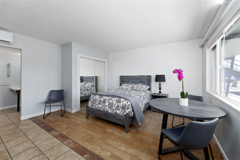 410 N 2nd E #210 - Photo 2 of 8