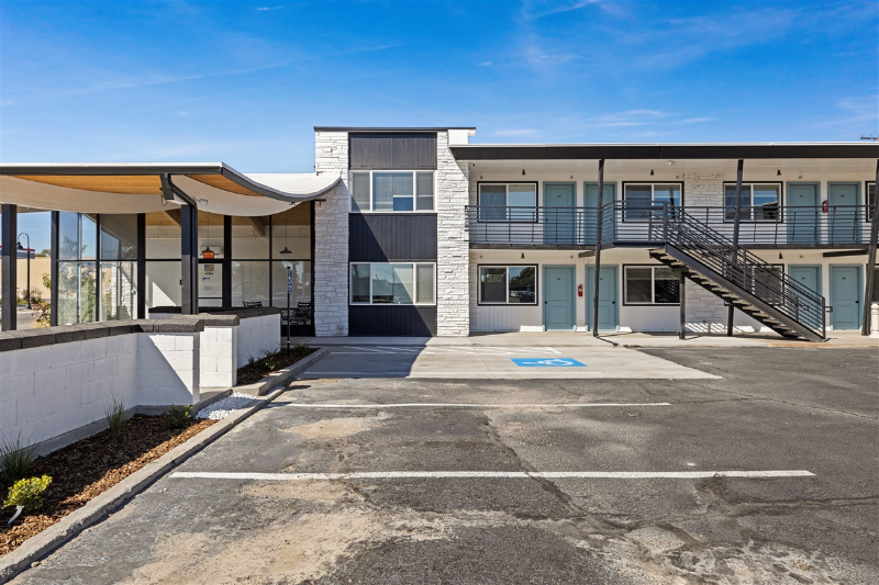 410 N 2nd E #210 - Photo 3 of 8