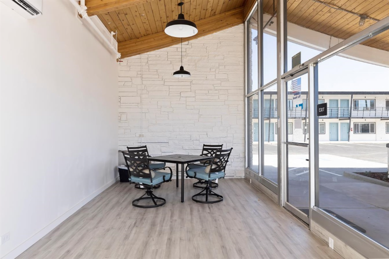 410 N 2nd E #210 - Photo 6 of 8