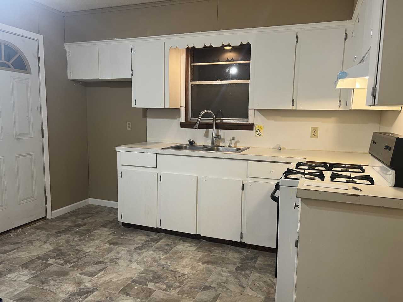 3224 Zion St #NA - Photo 2 of 4