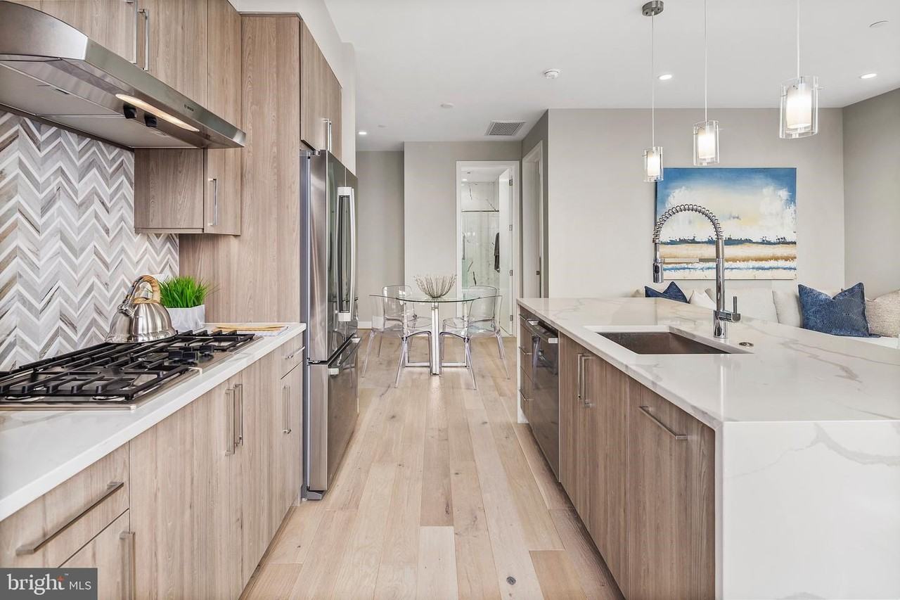 646 H St Ne #503 - Photo 6 of 15