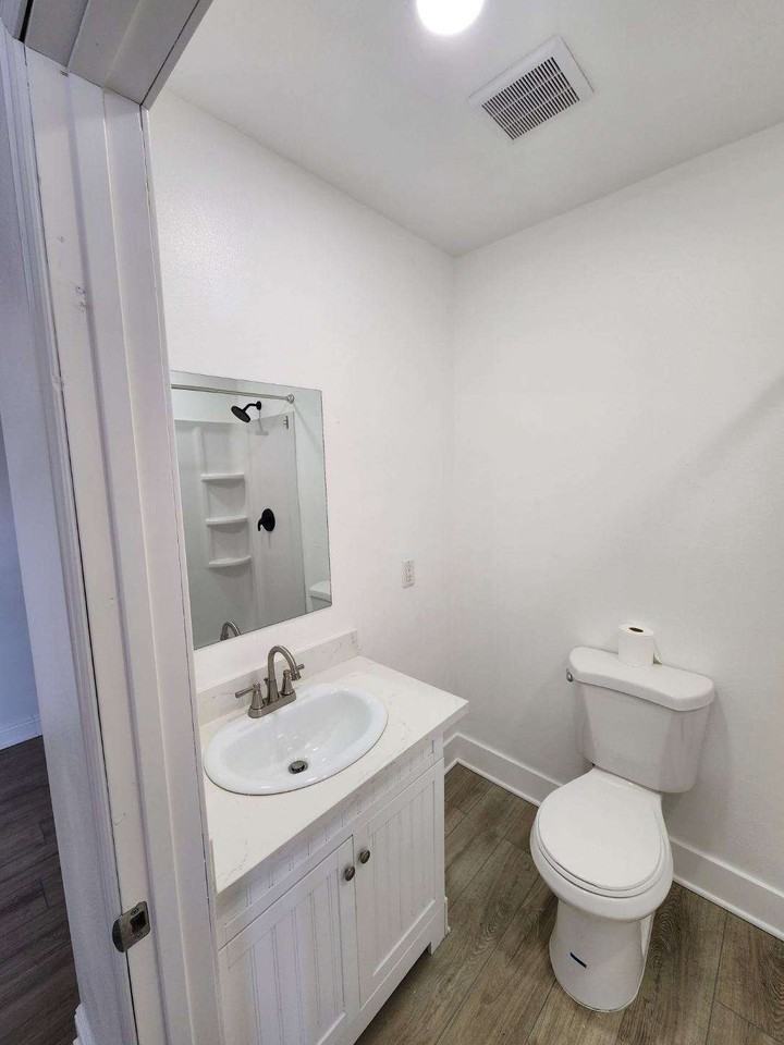 1286 Aurora Dr #NA - Photo 7 of 12