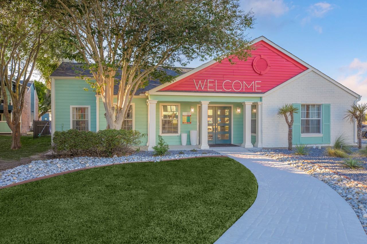 Solana Vista - Photo 5 of 41