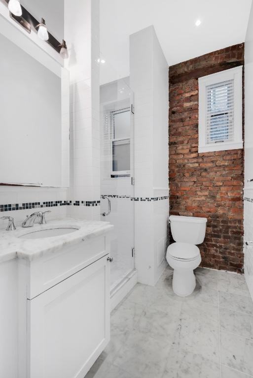 198 West 10th Street - Photo 4 of 10