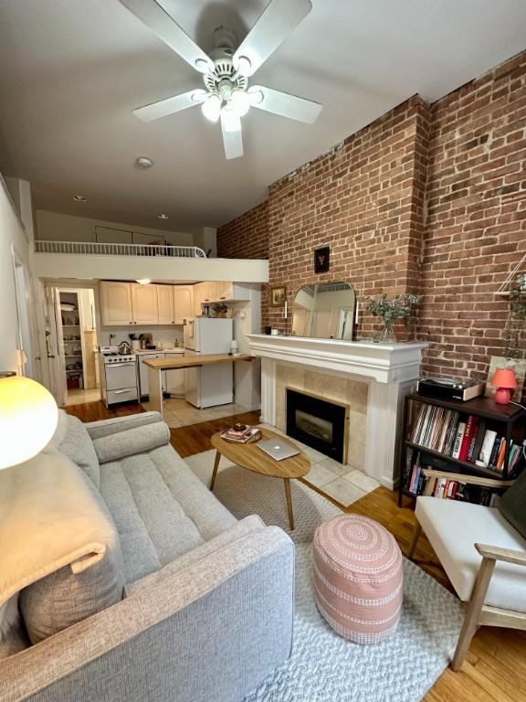 73 West 68th Street - Photo 3 of 10