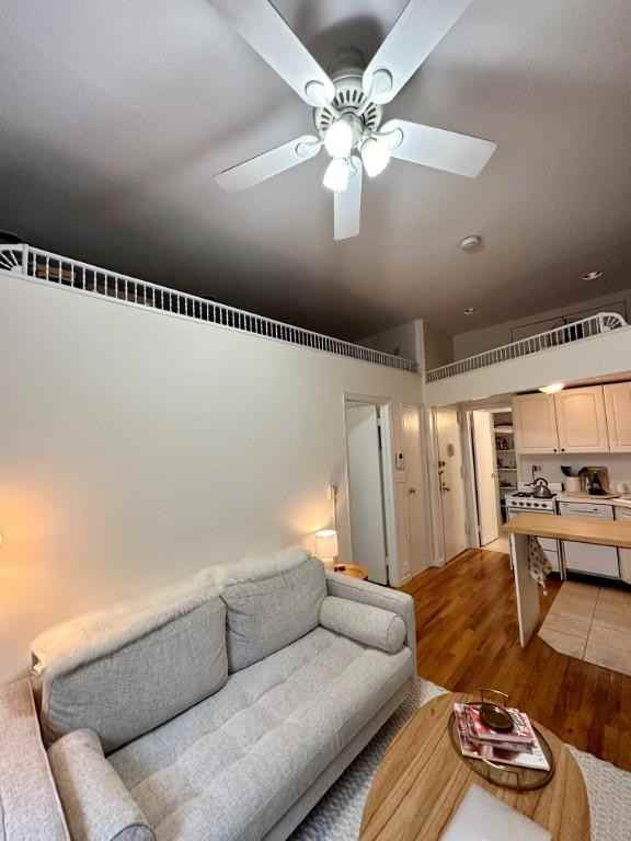 73 West 68th Street - Photo 4 of 10