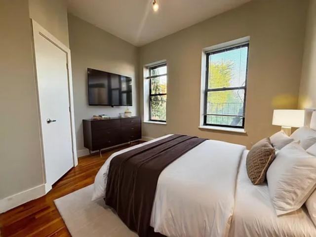 150 Grove Street - Photo 6 of 10