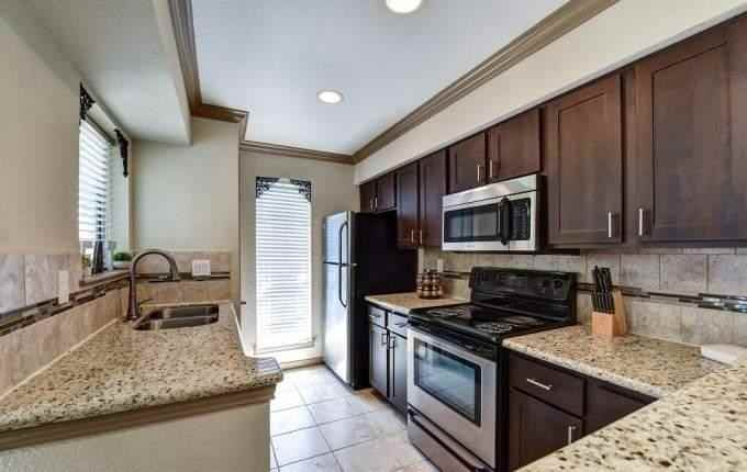 2401 Repsdorph Rd - Photo 2 of 10
