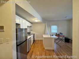 featured image of 111 Walnut St #20