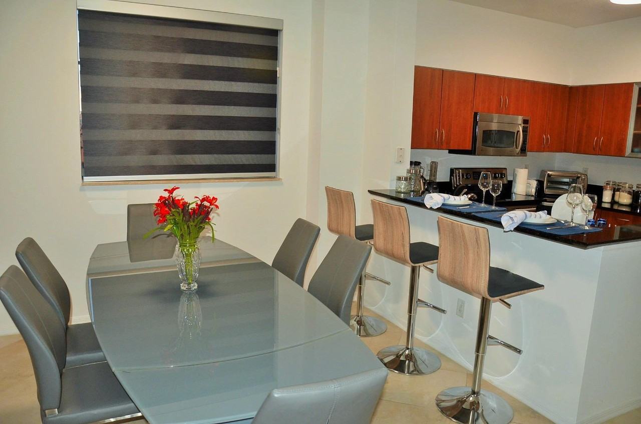 233 S Federal Hwy #725 - Photo 7 of 27