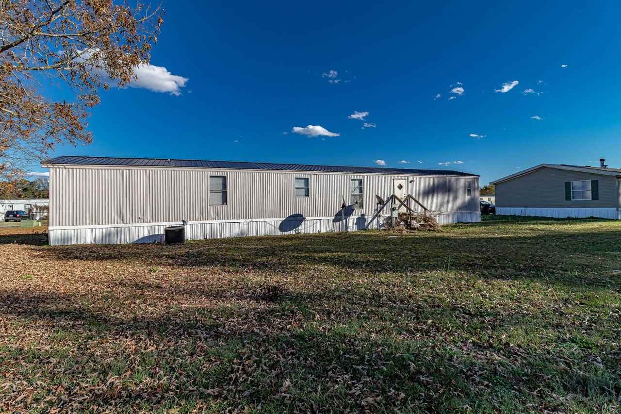 214 Little Dove Rd - Photo 2 of 26