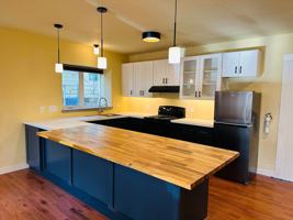 featured image of 605 Alderson Ave