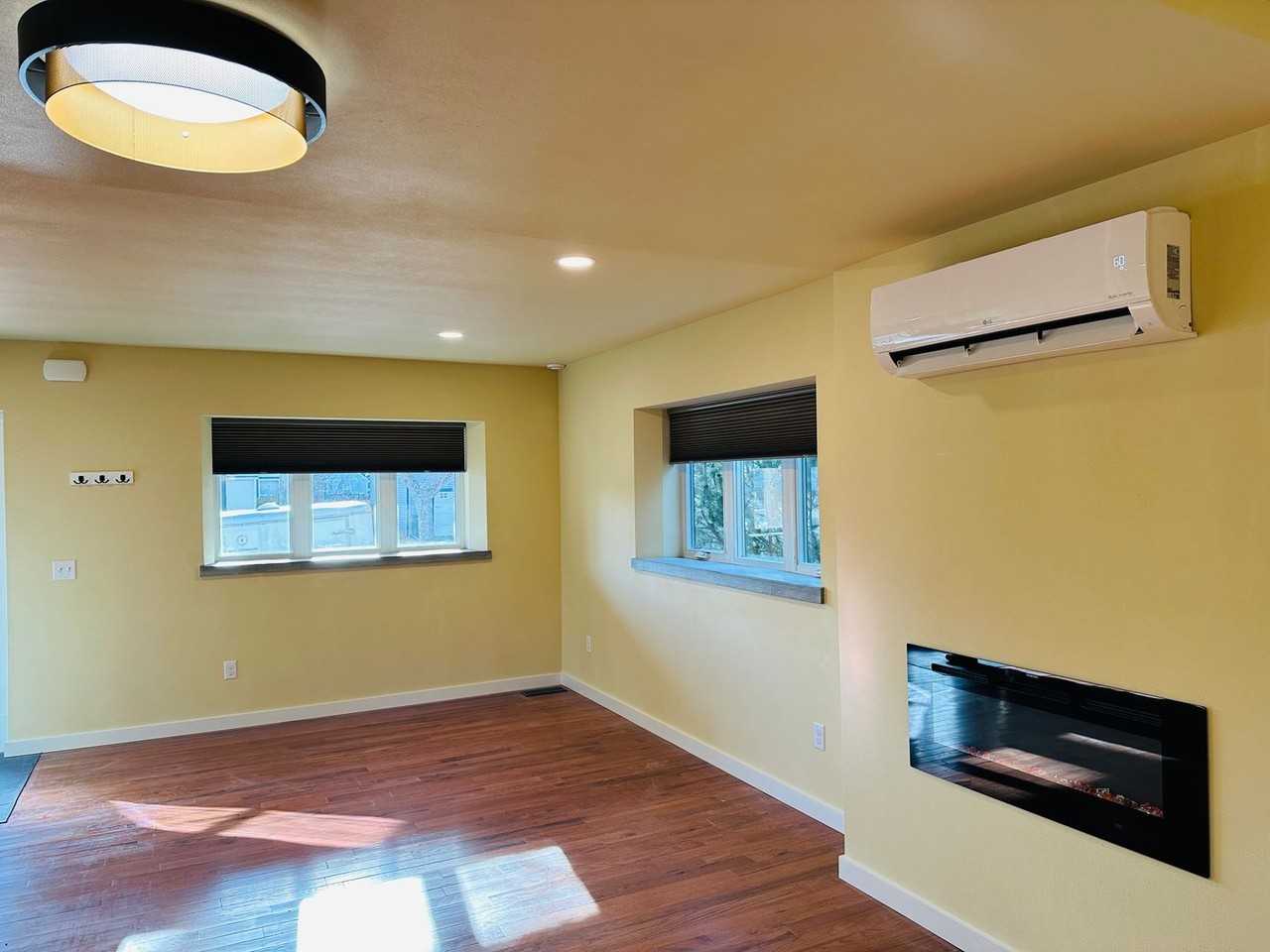 605 Alderson - Photo 3 of 50