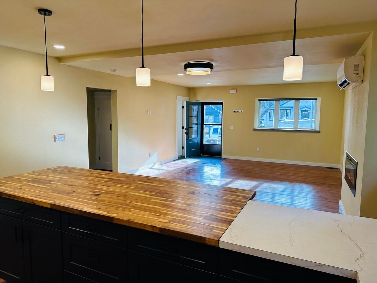 605 Alderson - Photo 5 of 50