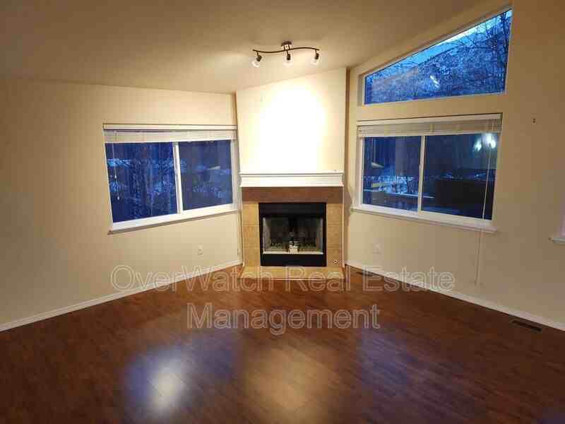9178 Eagle River Ln - Photo 2 of 18