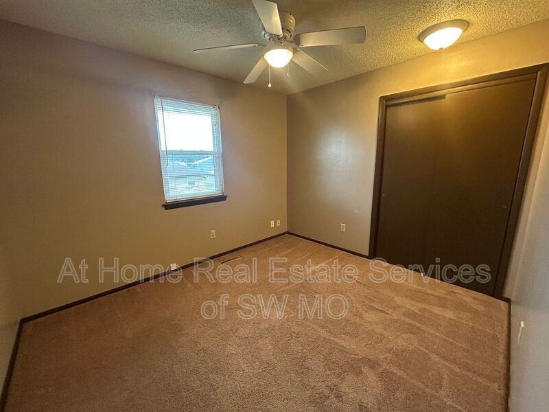 1816 Tower Cir - Photo 6 of 11