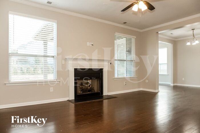 105 Barley Ct - Photo 3 of 15