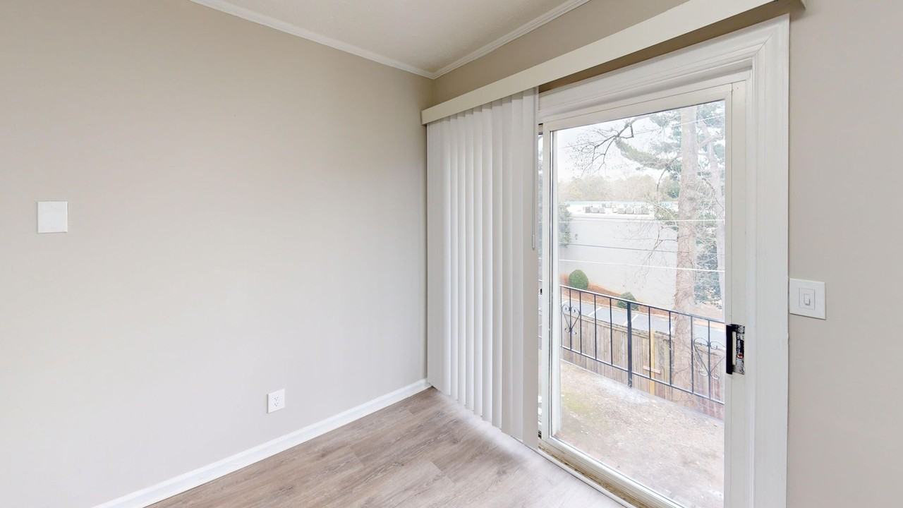 Miller Gardens Apartments - Photo 6 of 8