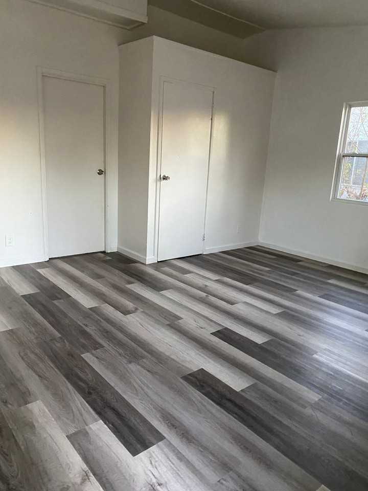 130 Saint Leo Dr - Photo 3 of 35