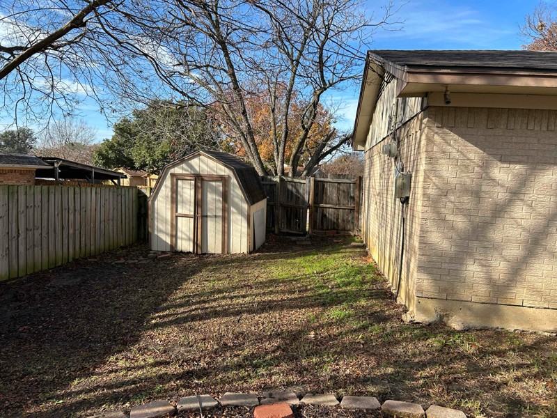 3544 Esplendor Ave - Photo 4 of 24