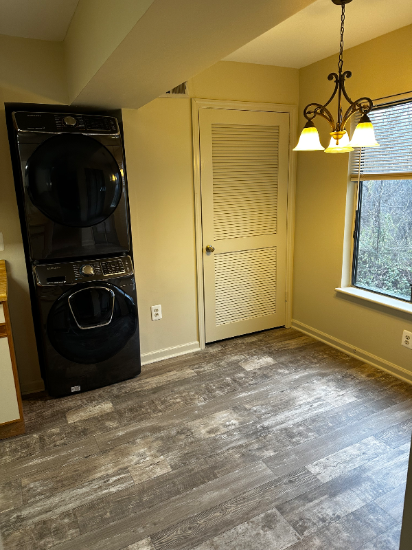 8395 Buttress Ln - Photo 5 of 16