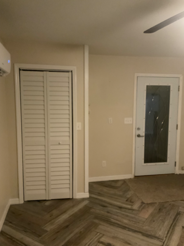 437 Nw Desoto/Madison Street #103 - Photo 6 of 9