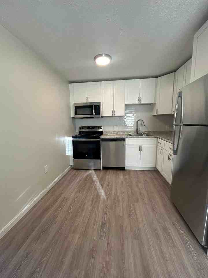 38 Indian Brook Cir #91 - Photo 3 of 6