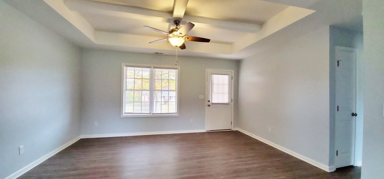 1483 Peregrine Dr #NA - Photo 3 of 8