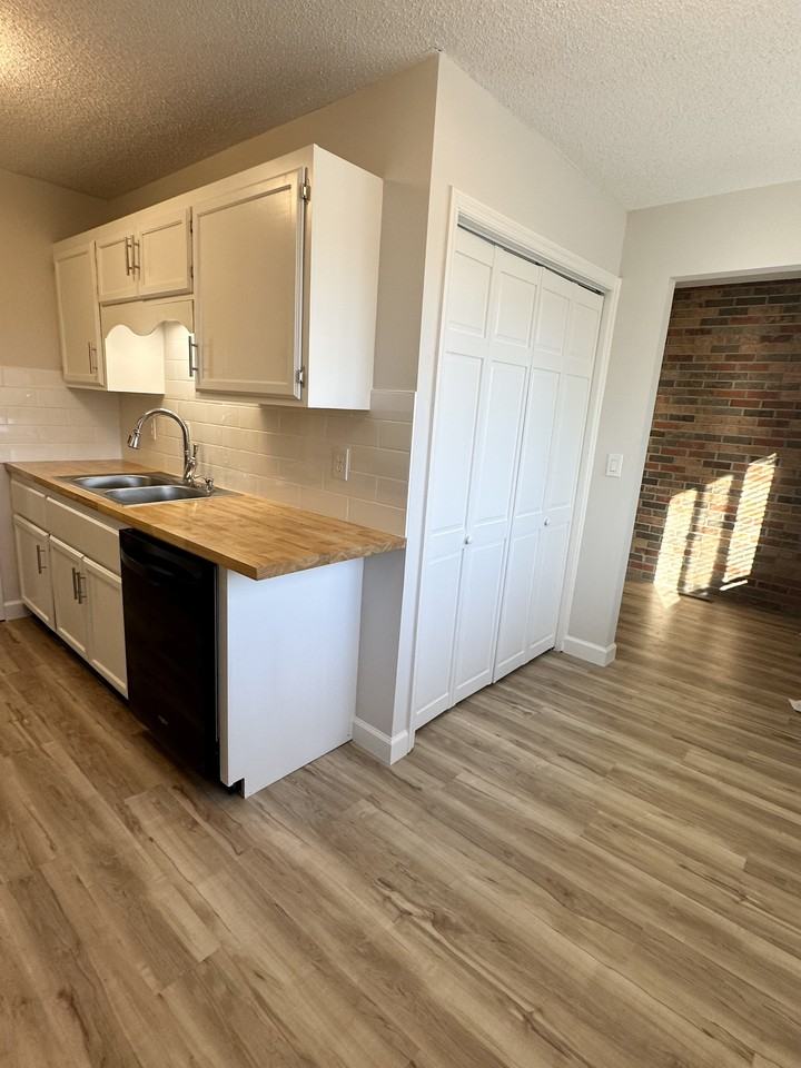 75 Winchester Dr #75 - Photo 6 of 19