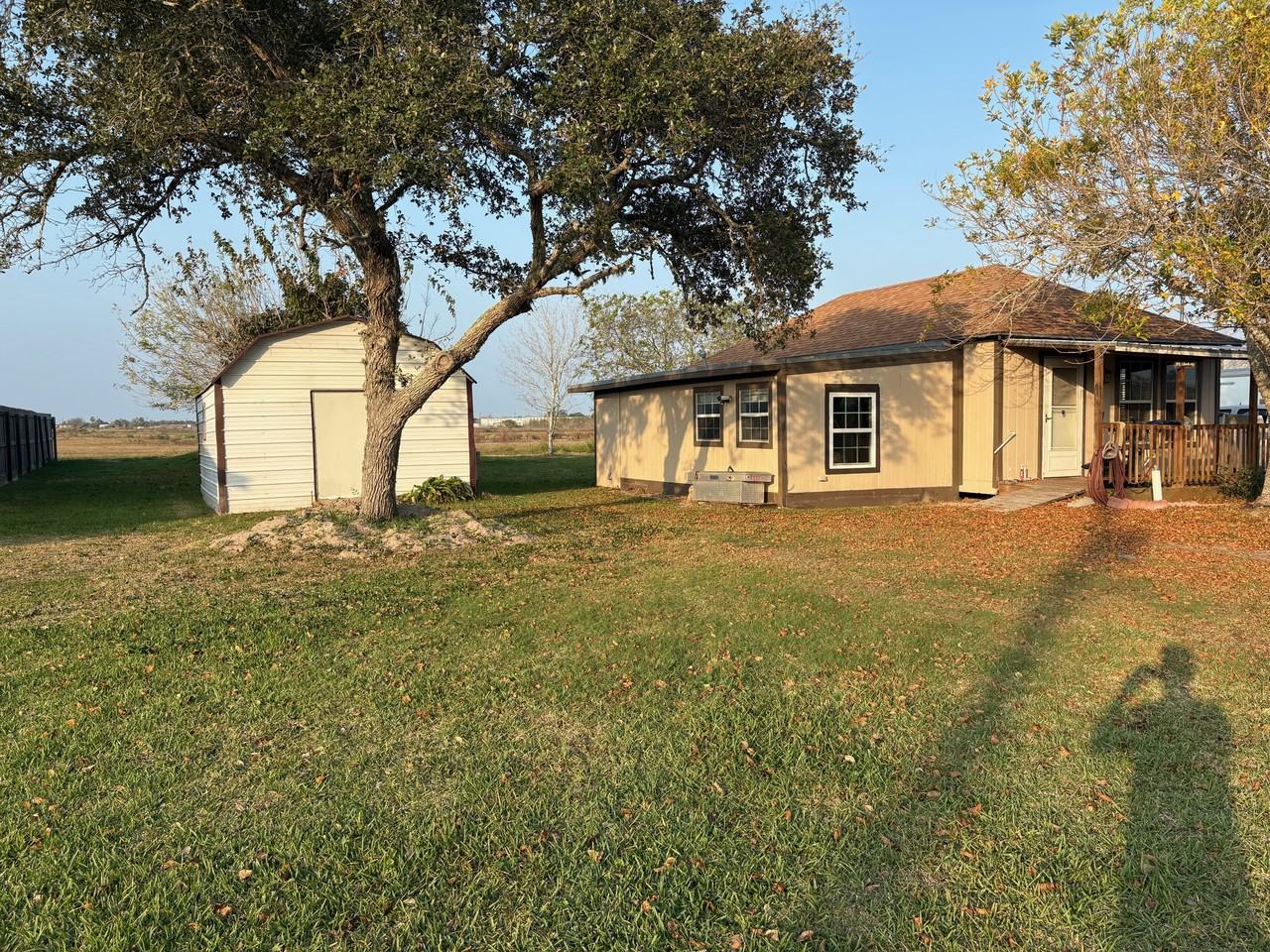 114 Cloberdants St #NA - Photo 7 of 9