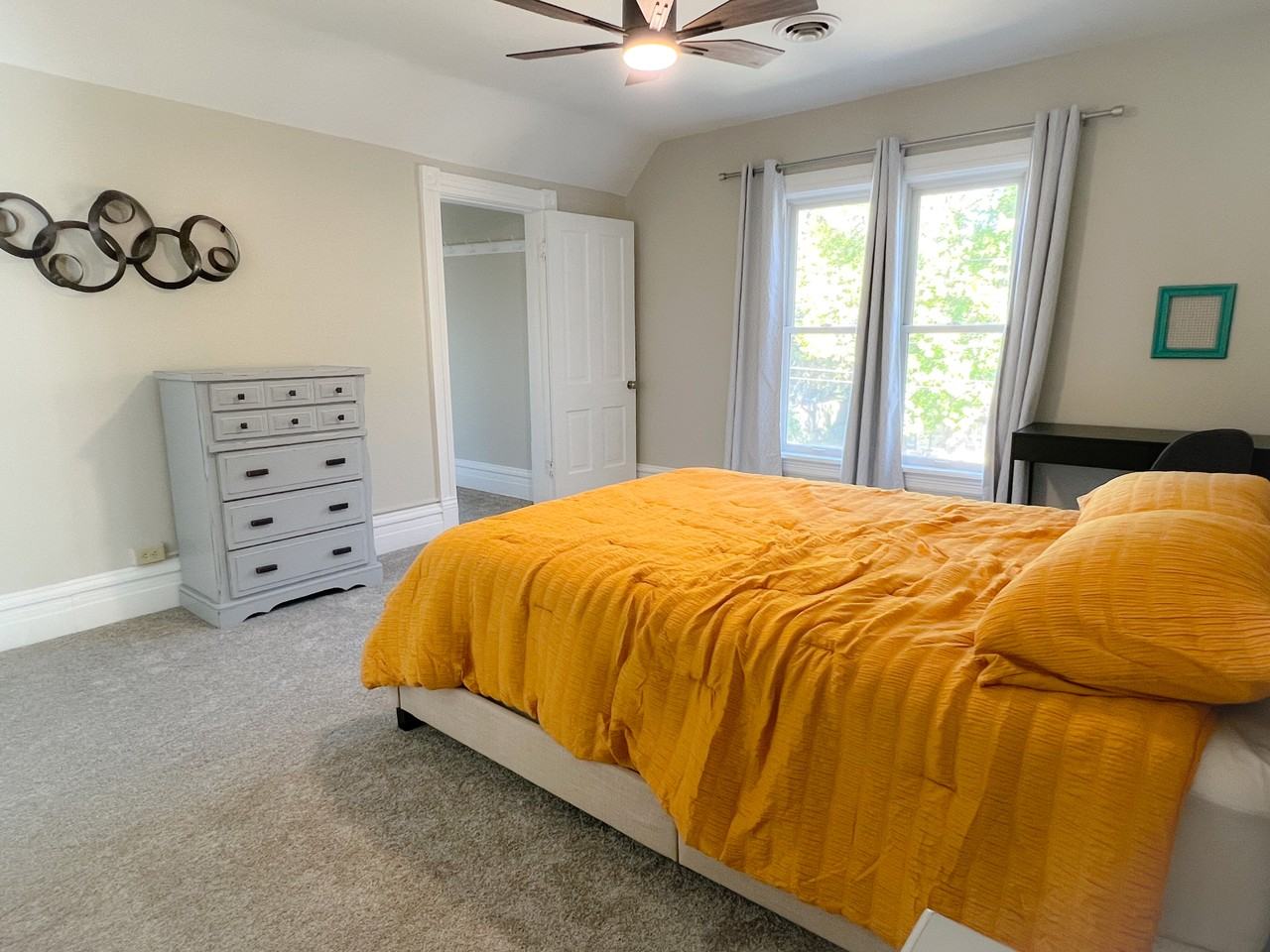 721 Olive St W #2 - Photo 4 of 10