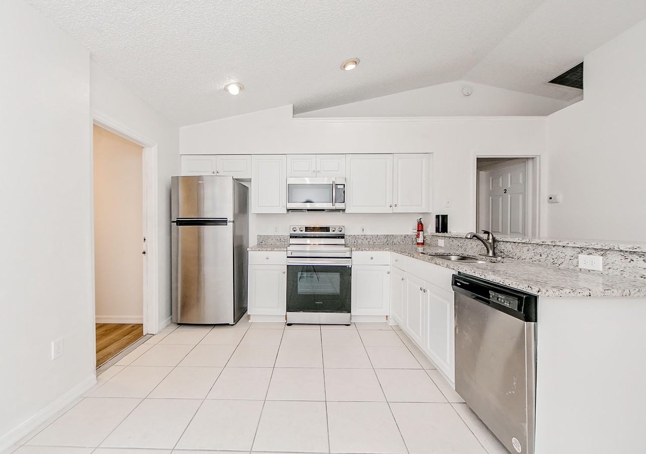 Sw 50th Cir - Photo 3 of 7