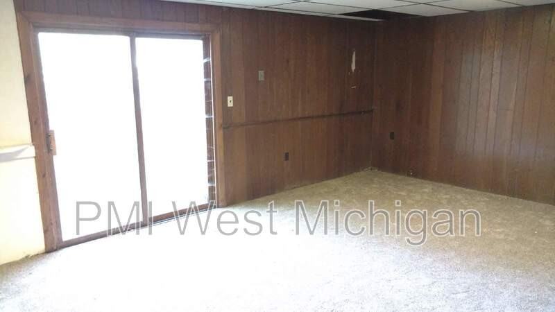 1275 104th St Sw - Photo 5 of 24