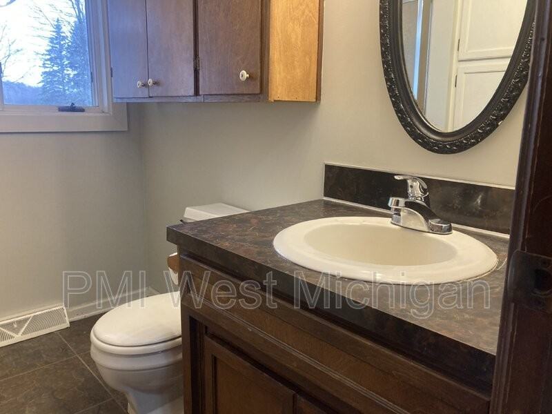 1275 104th St Sw - Photo 6 of 24