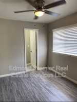 featured image of 207 E Hurd St #3