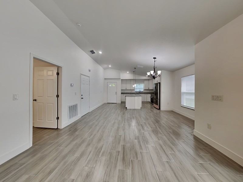 2188 Hawkins Ave - Photo 4 of 28