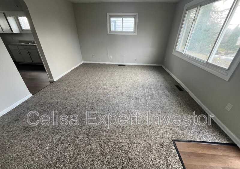 2017 Redwood Ave - Photo 2 of 7