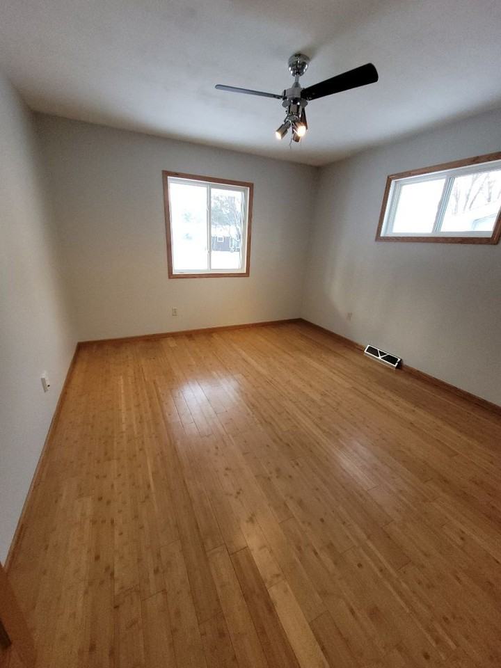 3021 Blakeley Ave - Photo 5 of 11