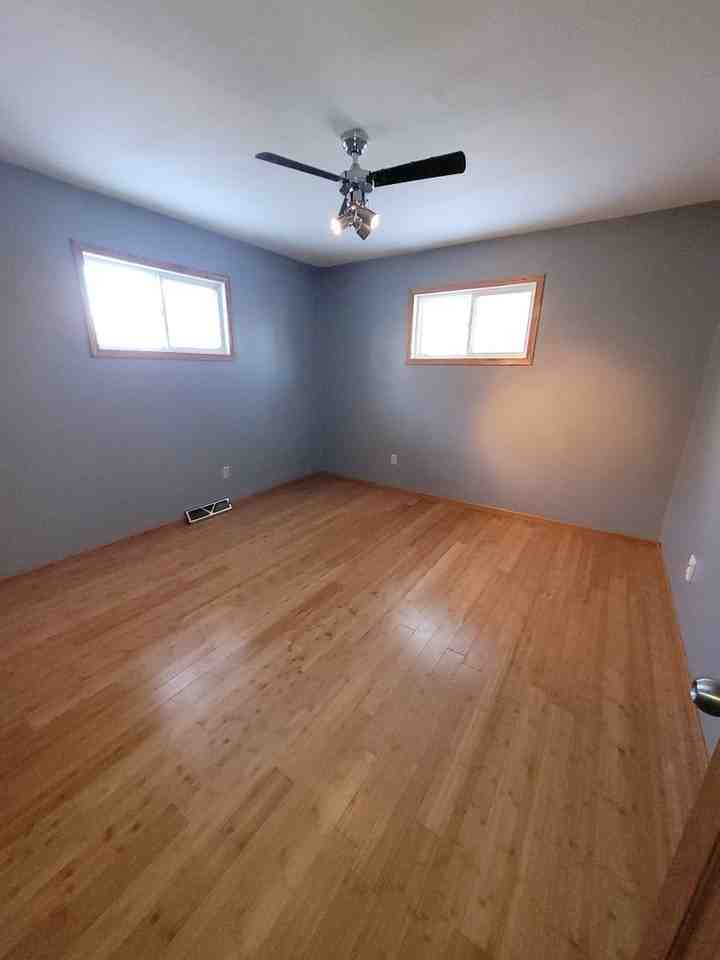3021 Blakeley Ave - Photo 7 of 11