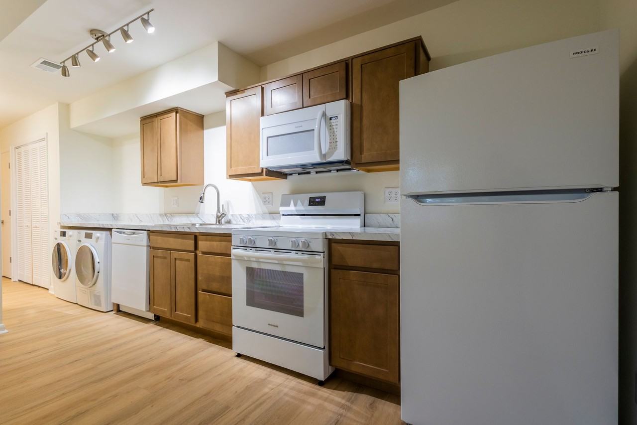 907 Trifecta on Red Mile - Photo 3 of 42