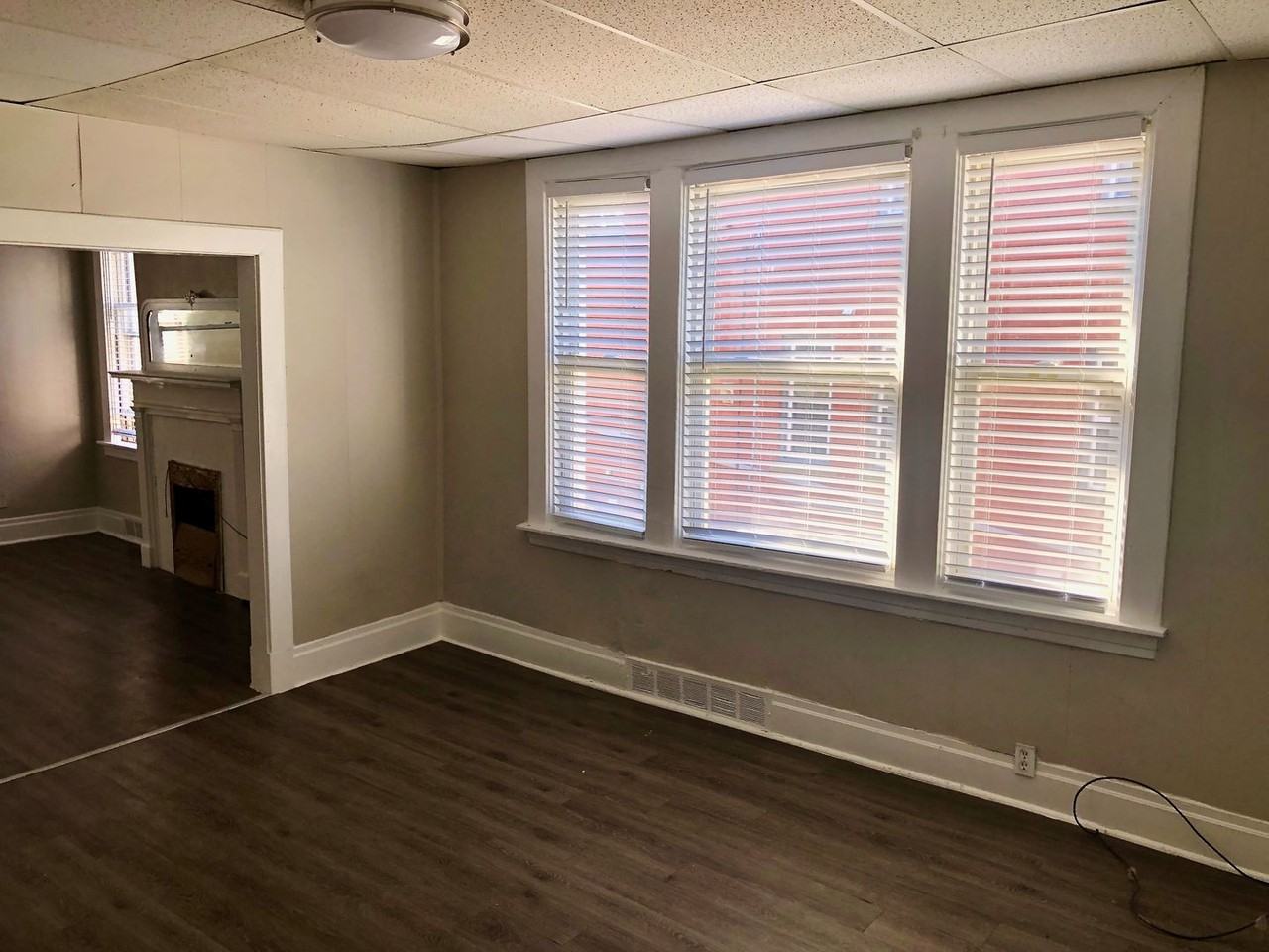 *** Beautiful Apartments in Dormont * One block to the T * Pet Friendly * Available Now * Renovated & Spacious *** - Photo 3 of 42