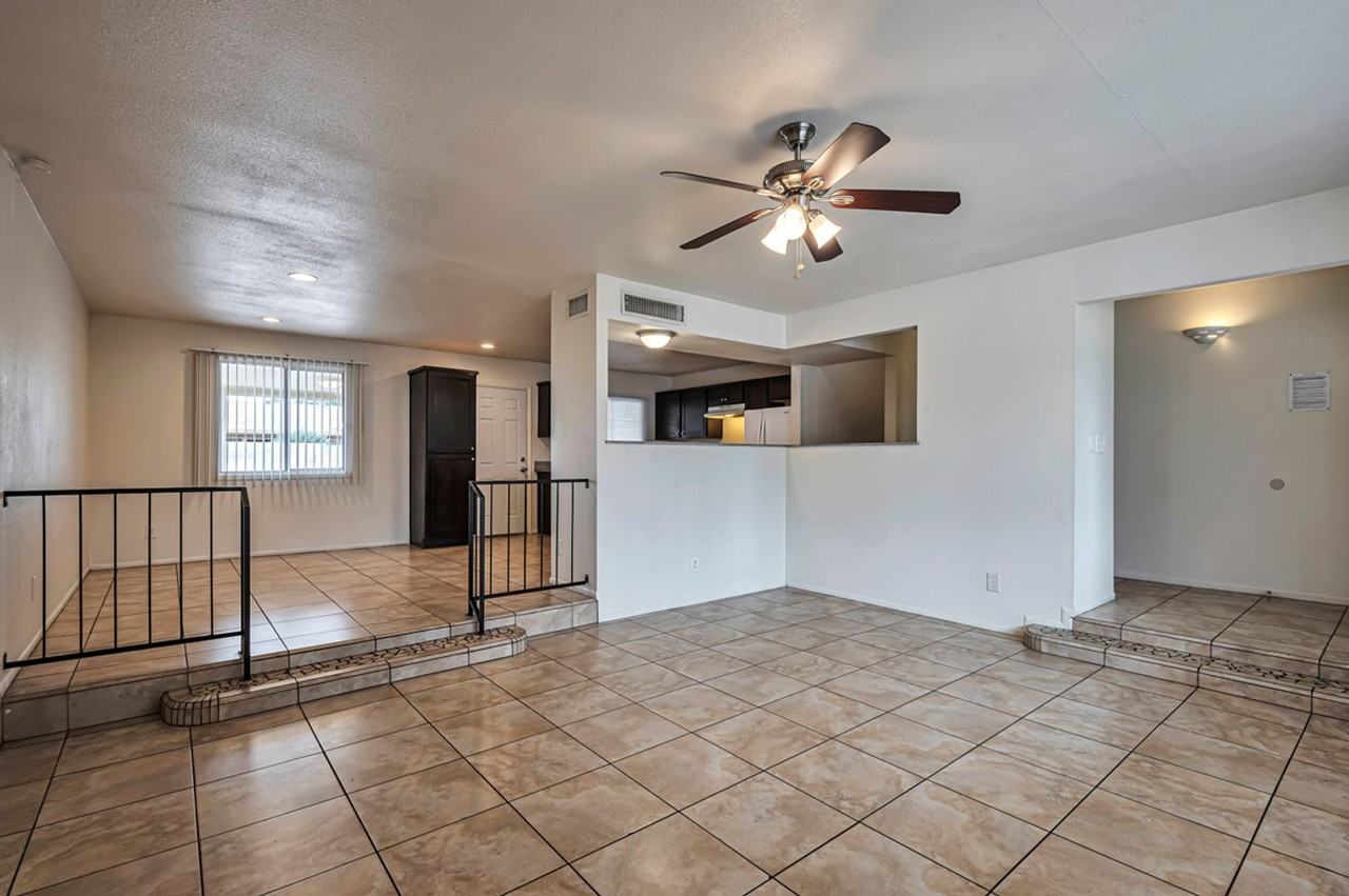 1025 E Manhatton Dr - Photo 4 of 29