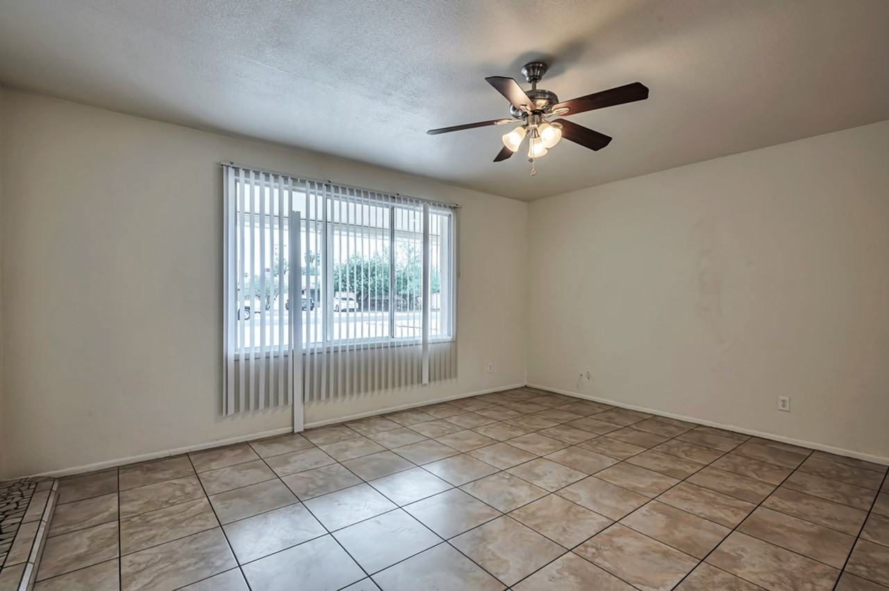 1025 E Manhatton Dr - Photo 6 of 29