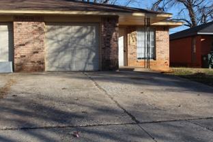 4026 Parkwoods Ln - Photo 1 of 1