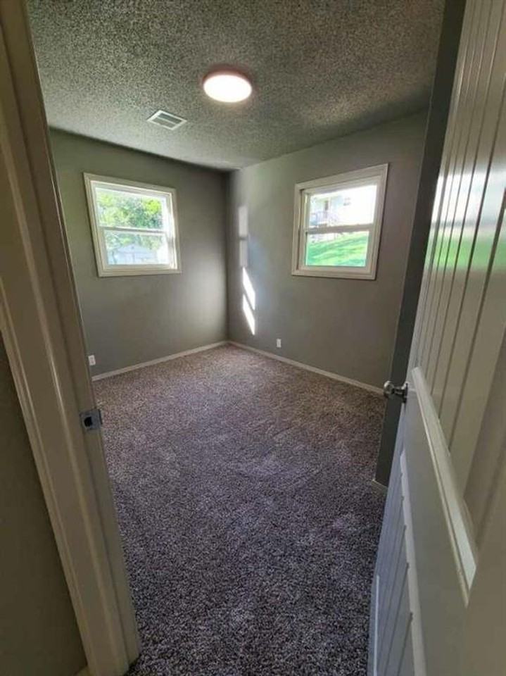 401 401 Beaver Circle Dr. - Photo 7 of 9