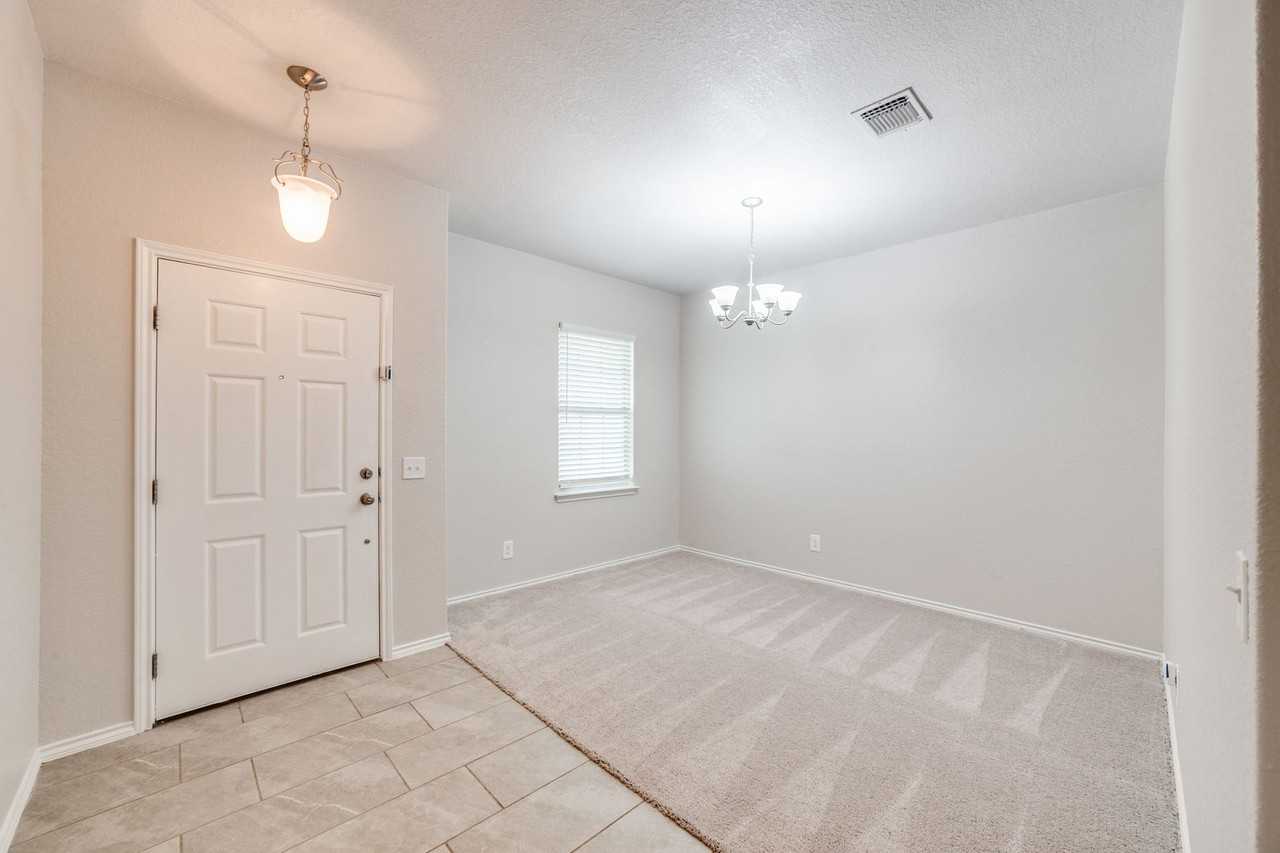 10511 Gentle Fox Bay - Photo 4 of 25