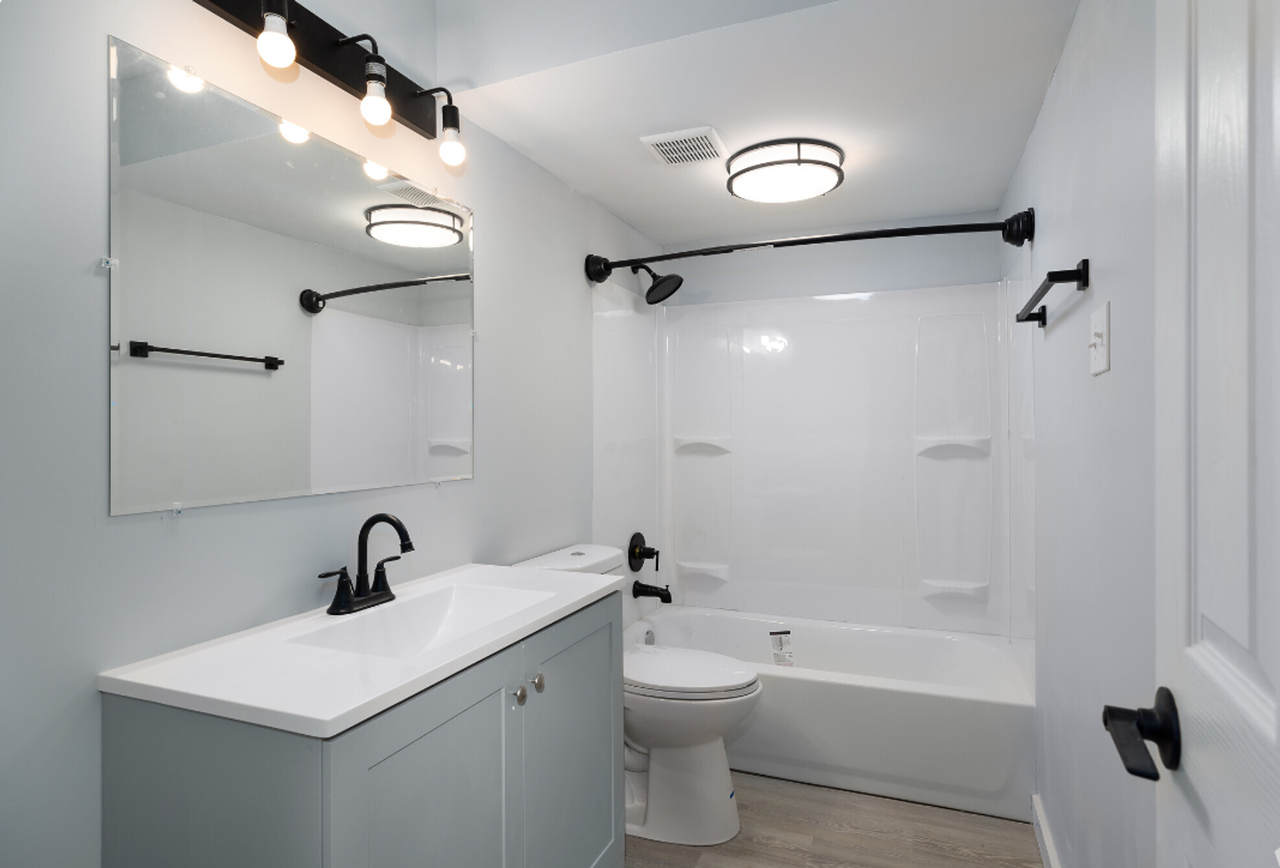 Renewal Heights Apartments - Photo 5 of 27