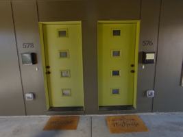 featured image of 576 E 15th Aly