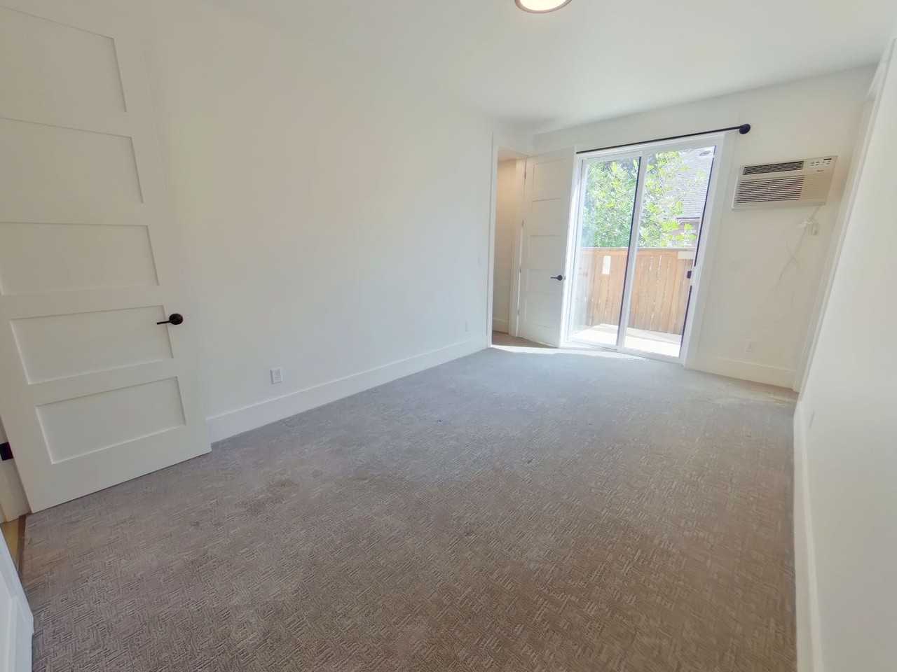 658 East 16th Ave - Photo 7 of 50