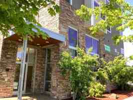 featured image of 950 Alder St